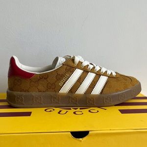 Adidas x Gucci co-branded Collection Women’s Gazelle sneakers